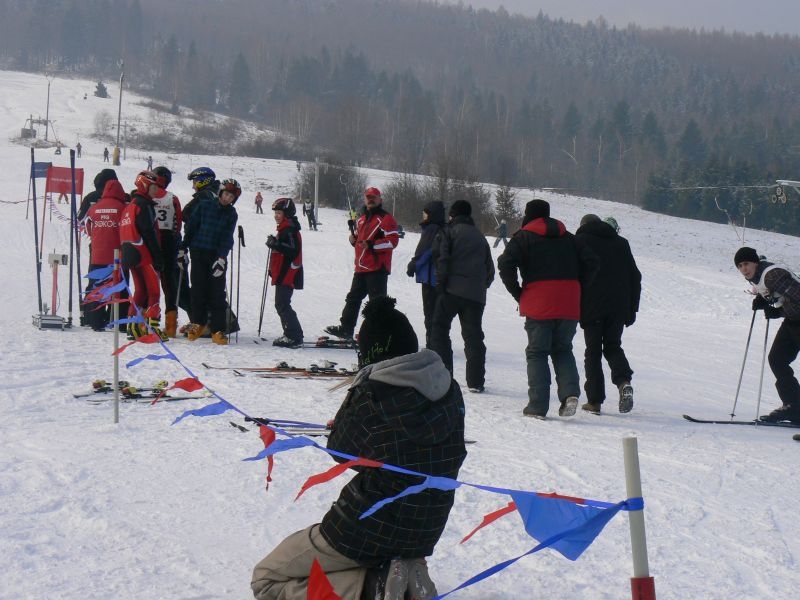 Zimowa Spartakiada na stoku Andaluzja w Międzybrodziu Bialskim