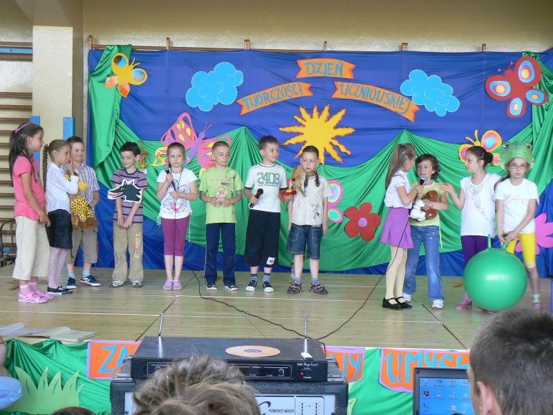 Dzień Twórczości Uczniowskiej Młodych Talentów w Międzybrodziu Bialskim