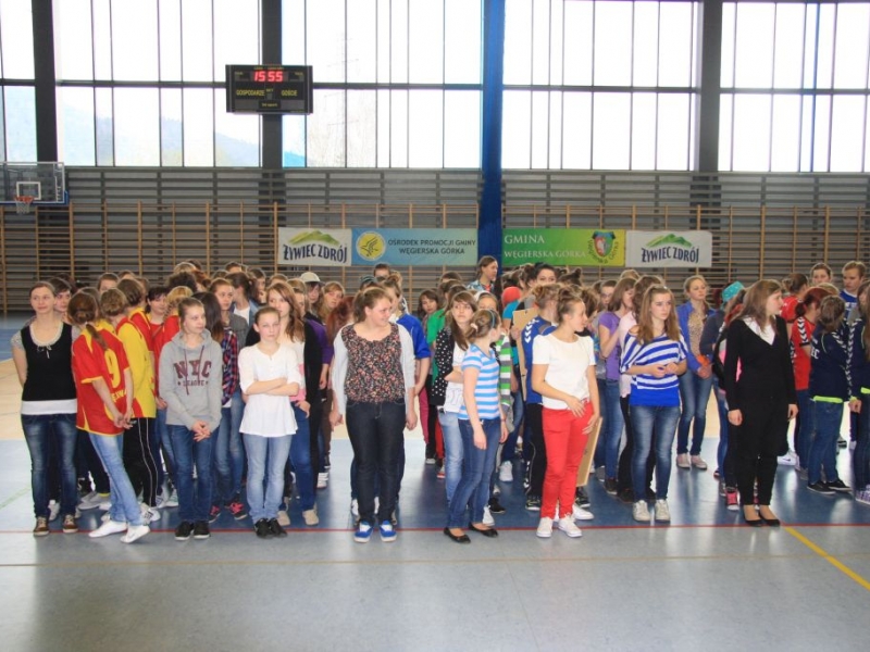 Zakończenie rozgrywek Podbeskidzkiej Ligi Amatorskiej Piłki Ręcznej Dziewcząt w sezonie 2011-2012