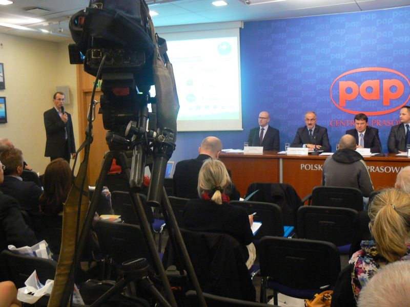 Konferencja prasowa dotycząca Prywatyzacji PKL przez Konsorcjum czterech Gmin oraz spółkę Tatry Mountain Resorts S.A.