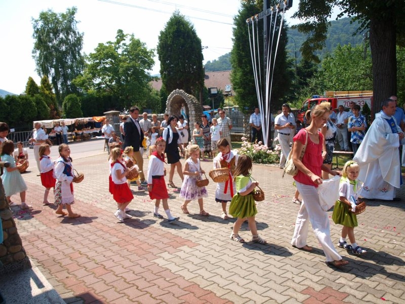 Uroczystość nadania imienia ks. Jana Hojdysa dla Przedszkola w Międzybrodziu Żywieckim