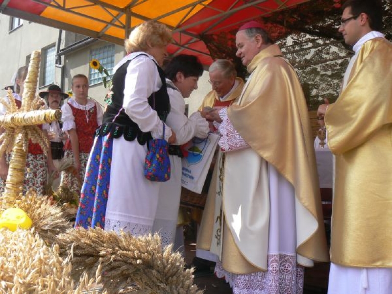 Dożynki Diecezjalno -Powiatowo - Gminne w Świnnej