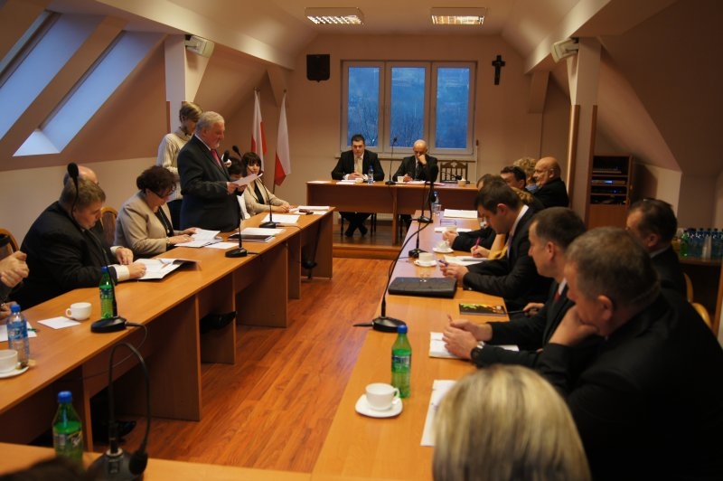  II sesja Rady Gminy Czernichów - ślubowanie Wójta Gminy