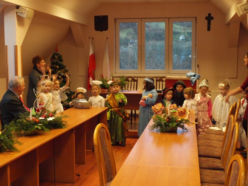 Kolędowanie w urzędzie gminy