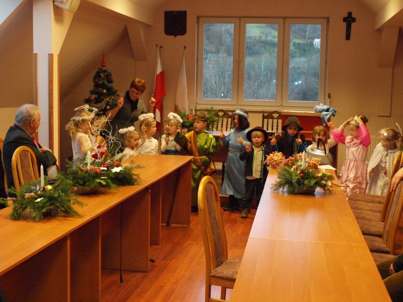 Kolędowanie w urzędzie gminy