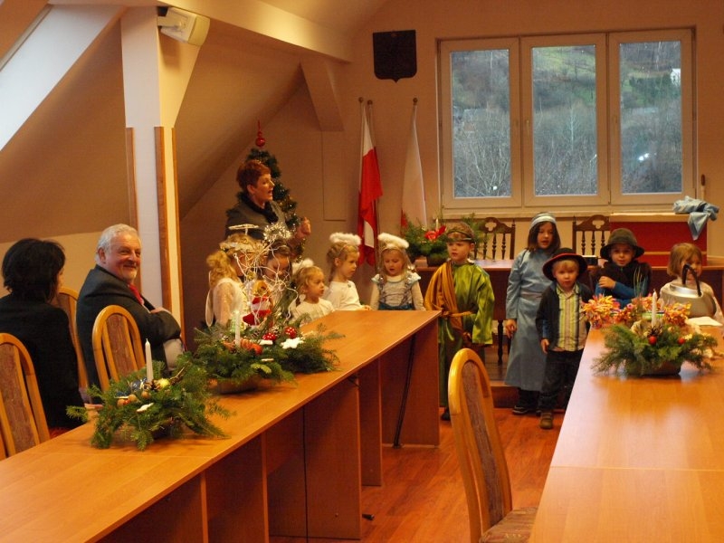 Kolędowanie w urzędzie gminy