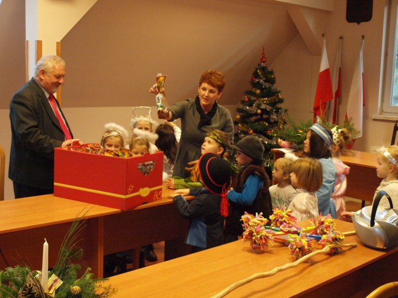 Kolędowanie w urzędzie gminy