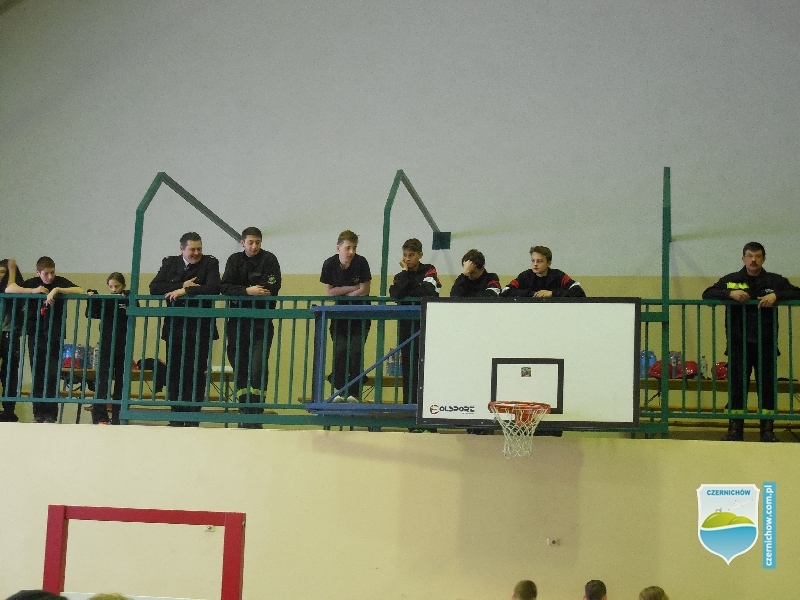 Halowe Zawody dla MDP w Międzybrodziu Żywieckim