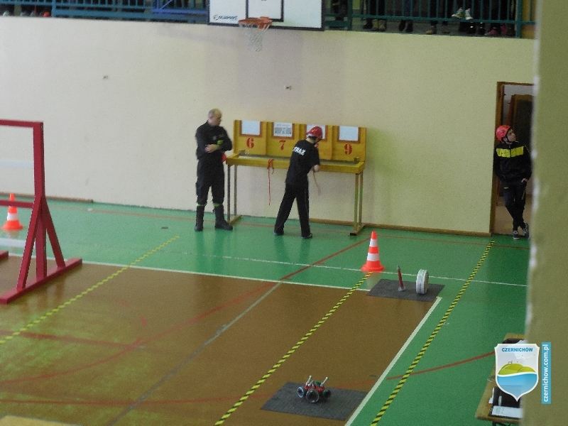 Halowe Zawody dla MDP w Międzybrodziu Żywieckim