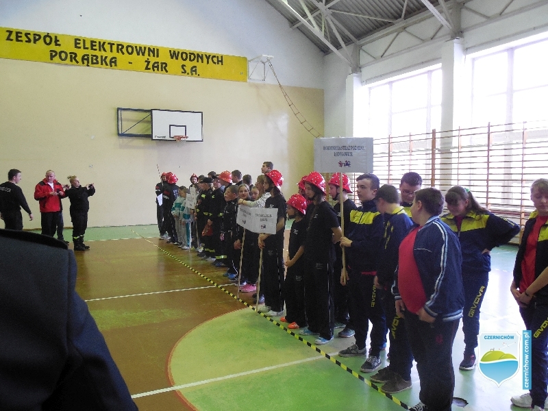 Halowe Zawody dla MDP w Międzybrodziu Żywieckim