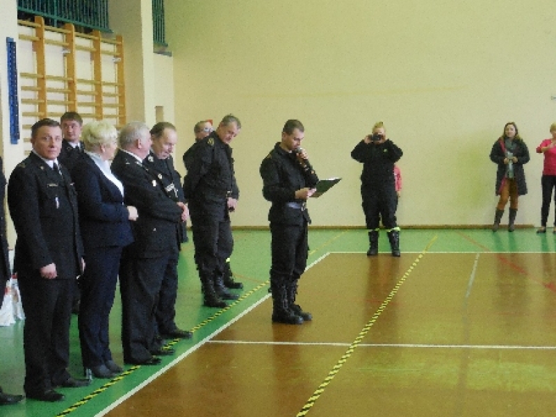 Halowe Zawody dla MDP w Międzybrodziu Żywieckim