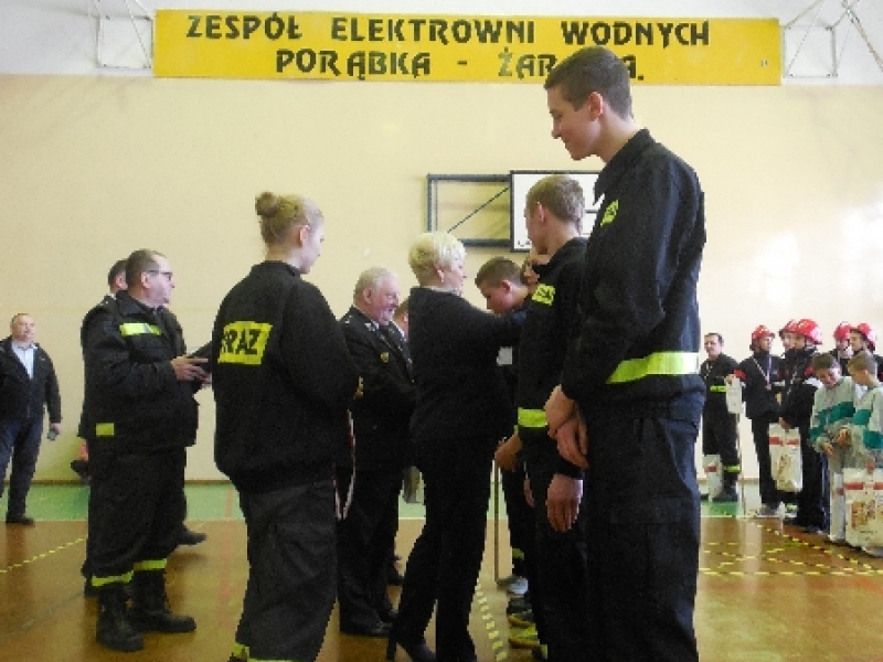 Halowe Zawody dla MDP w Międzybrodziu Żywieckim